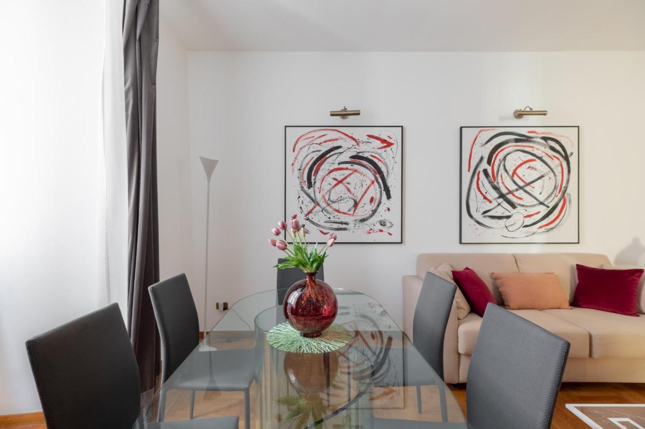 Iflat Red Roman Apartament Luaran gambar