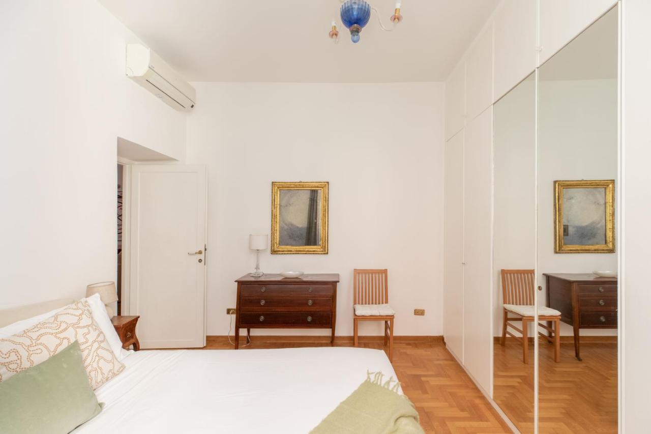 Iflat Red Roman Apartament Luaran gambar